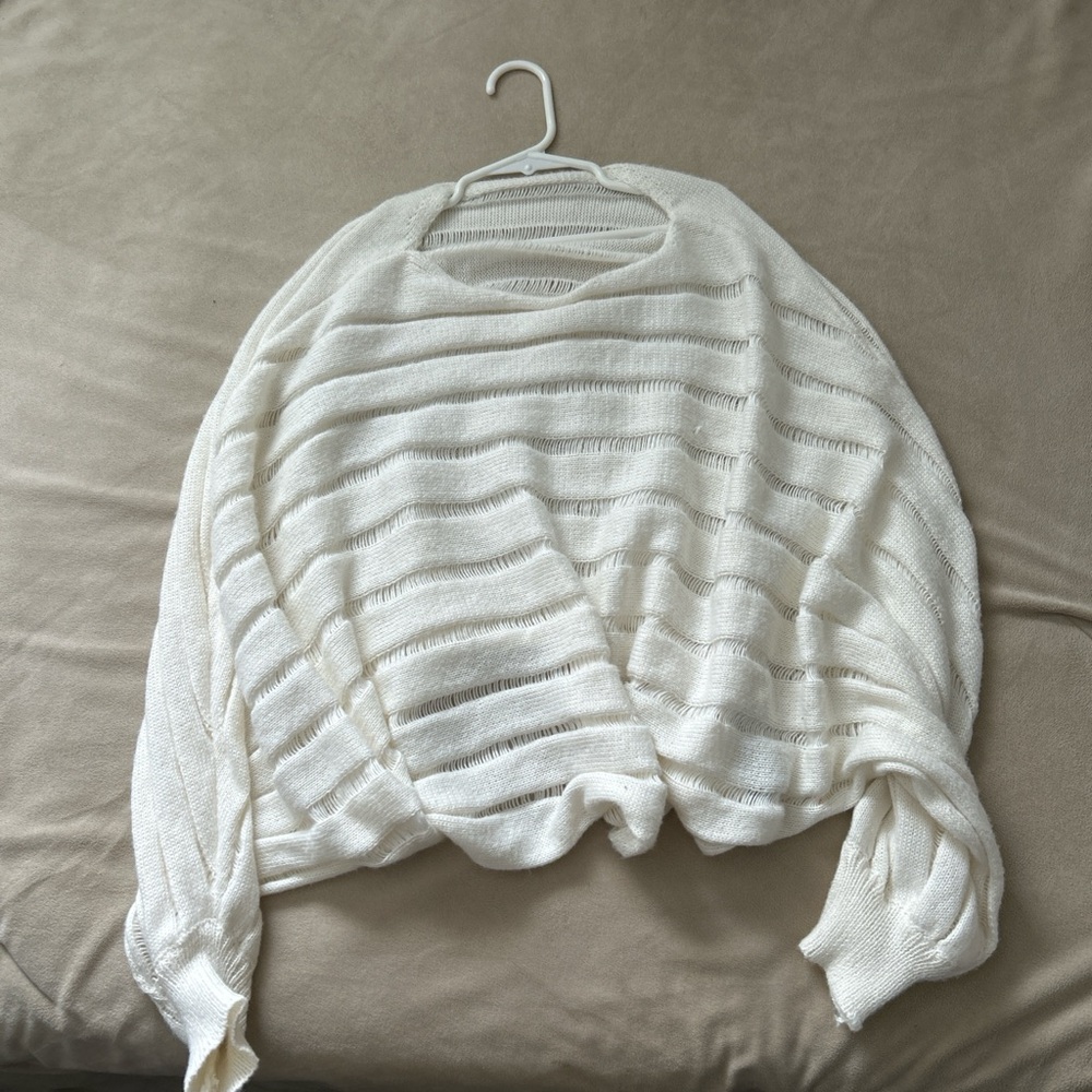 SHEIN Cream Women's Crew Neck Sweater